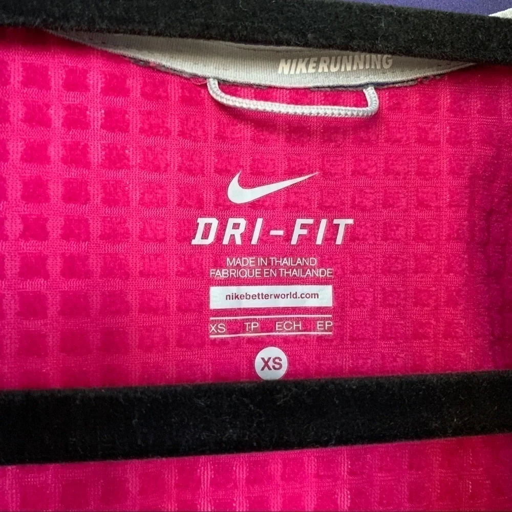 Nike Dark Pink Running Vest With‎ Reflective Strips Size XS